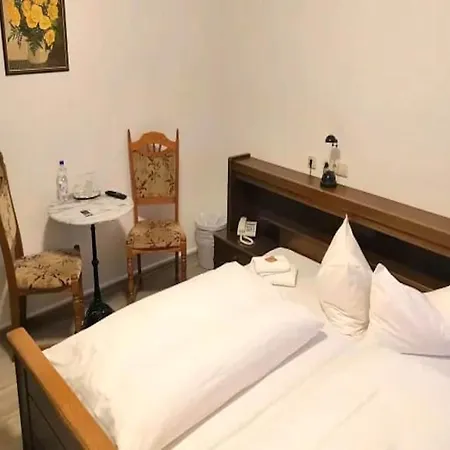 In Oberhausen Near Scenic Apartmán *