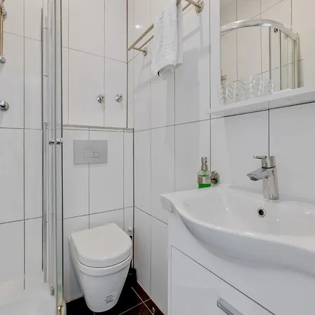 In Oberhausen Near Scenic Mülheim an der Ruhr